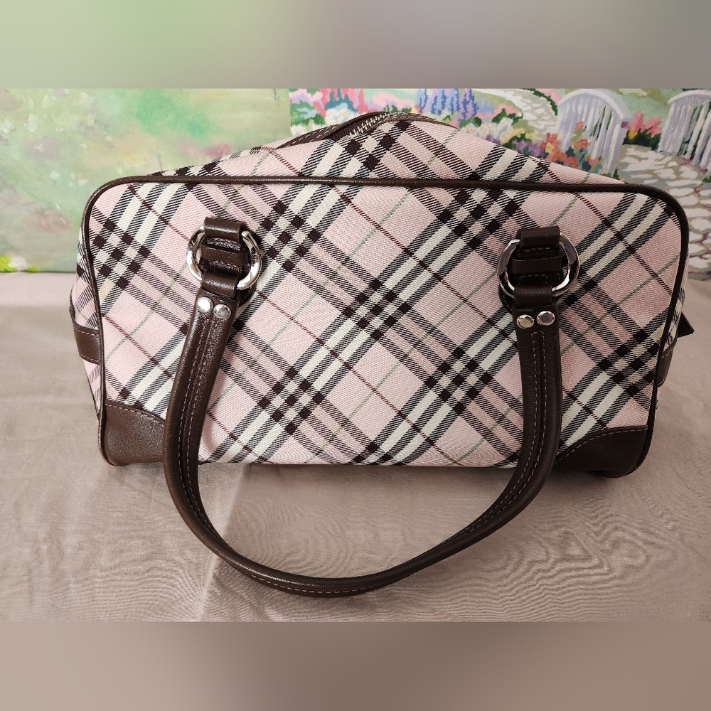 Burberry blue label purse